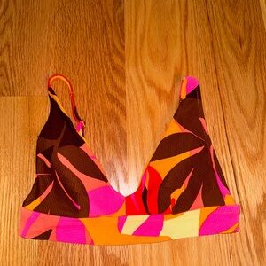 Aerie pink tropical bikini top. Size medium. Like New!